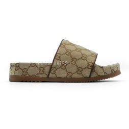 Gucci Slippers Brown Logo