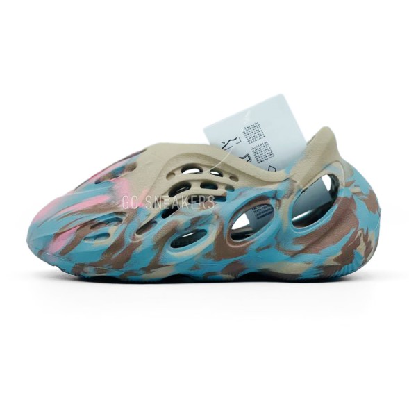 Унисекс кроссовки для бега Adidas Yeezy Foam Runer Grey/Blue Multi 