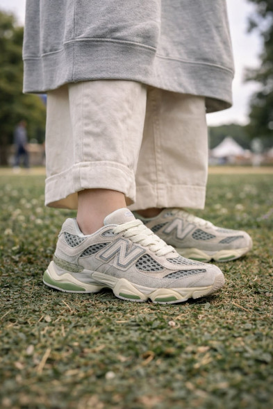 Женские кроссовки New Balance 9060 Woman Light Beige