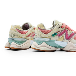 New Balance 9060 Beige/Coral
