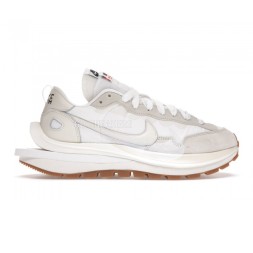 Nike X Sacai Vaporwaffle Sail Gum Sneaker