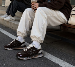 Premiata Lauryn Brown