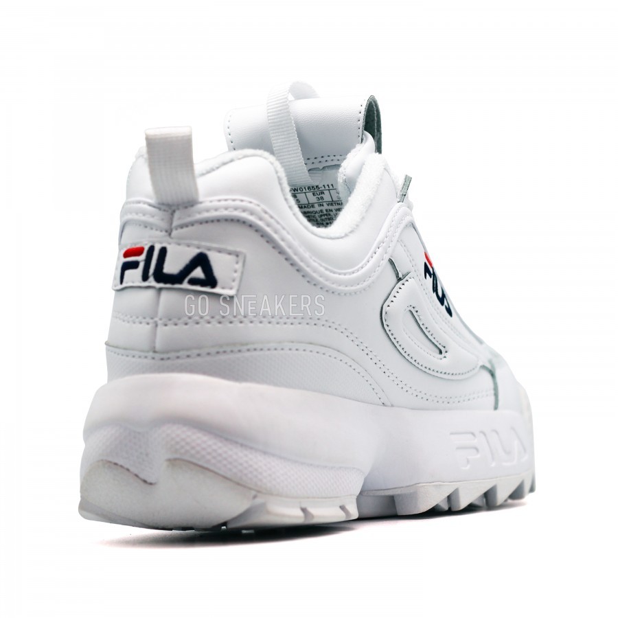 White fila disruptor junior 2025